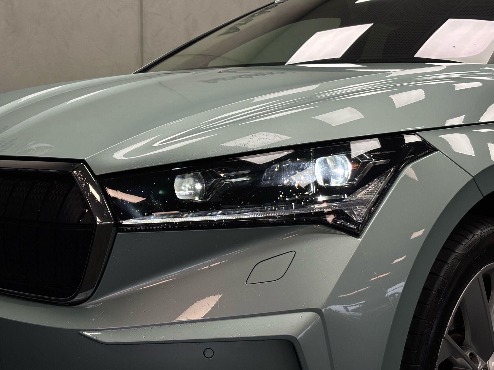 Sølv Skoda Enyaq fra 2022