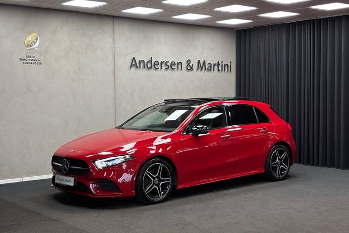 Rød Mercedes A180 d fra 2019