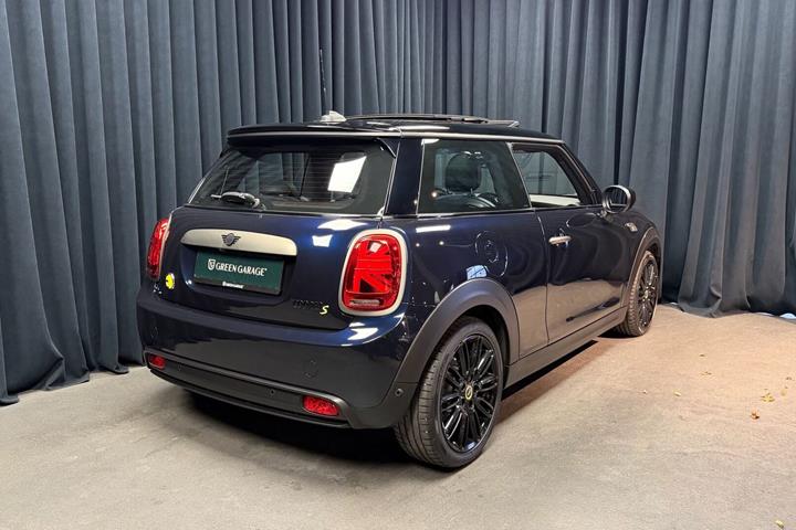 Sort Mini Cooper fra 2023