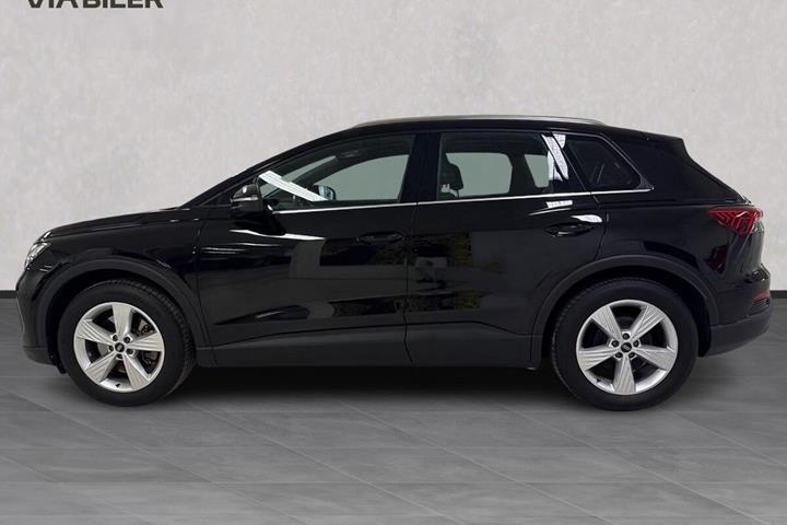 Sort Audi Q4 fra 2024