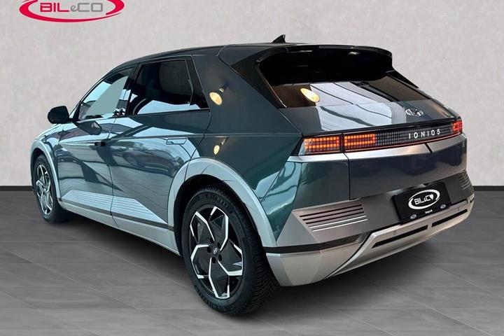 Grøn Hyundai Ioniq 5 fra 2024