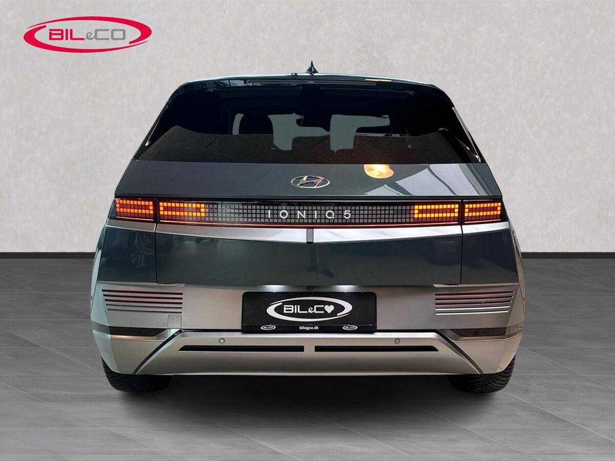 Grøn Hyundai Ioniq 5 fra 2024