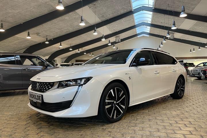 Hvid Peugeot 508 fra 2020