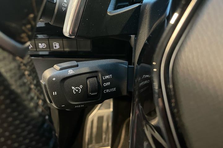 Hvid Peugeot 508 fra 2020