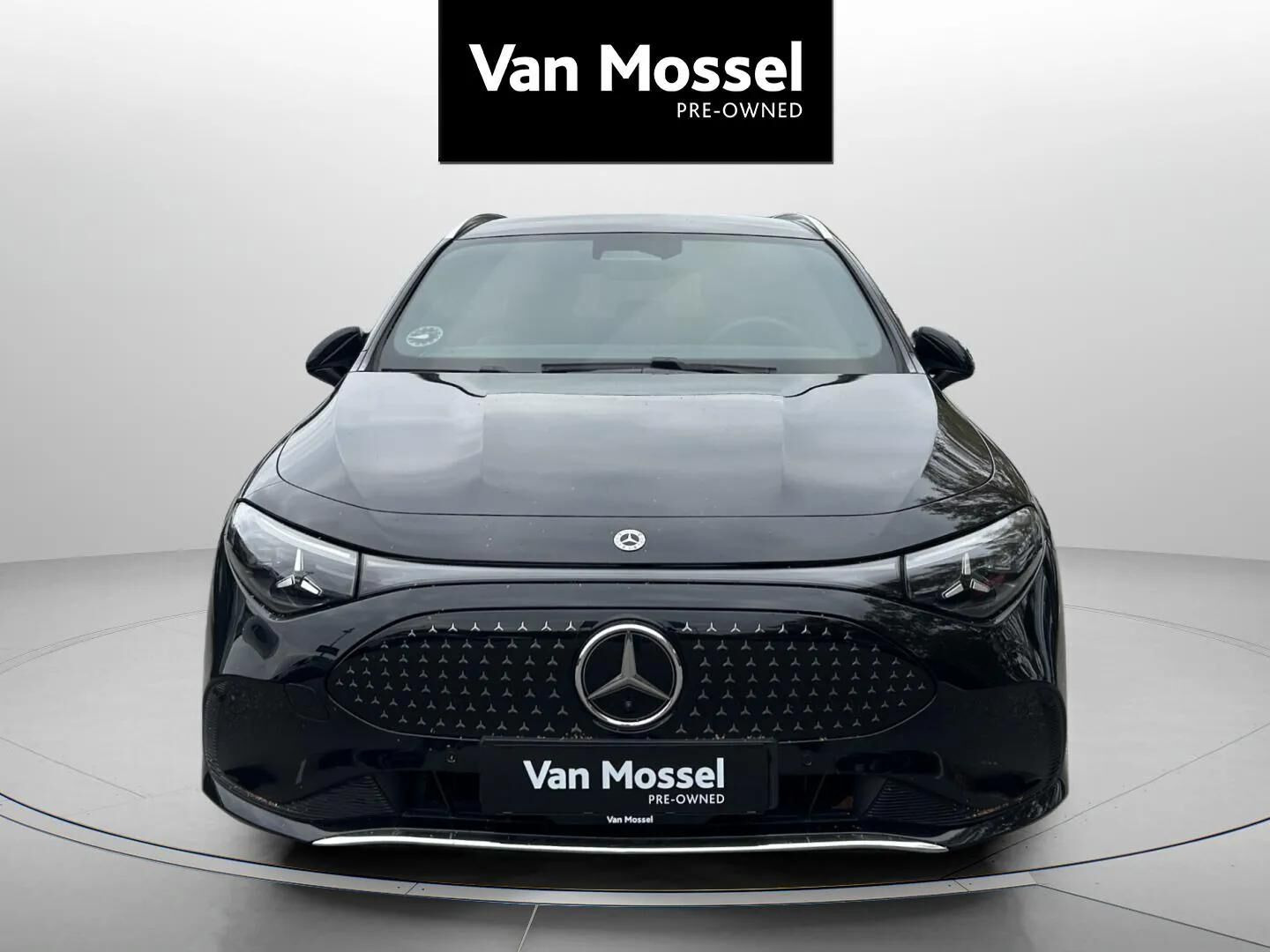 Sort Mercedes CLA250+ fra 2026