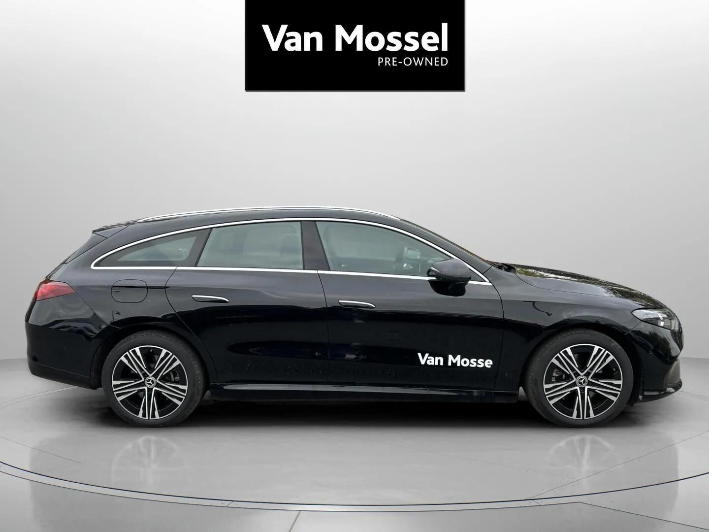 Sort Mercedes CLA250+ fra 2026