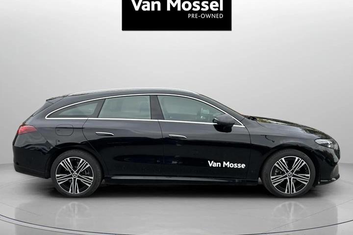Sort Mercedes CLA250+ fra 2026