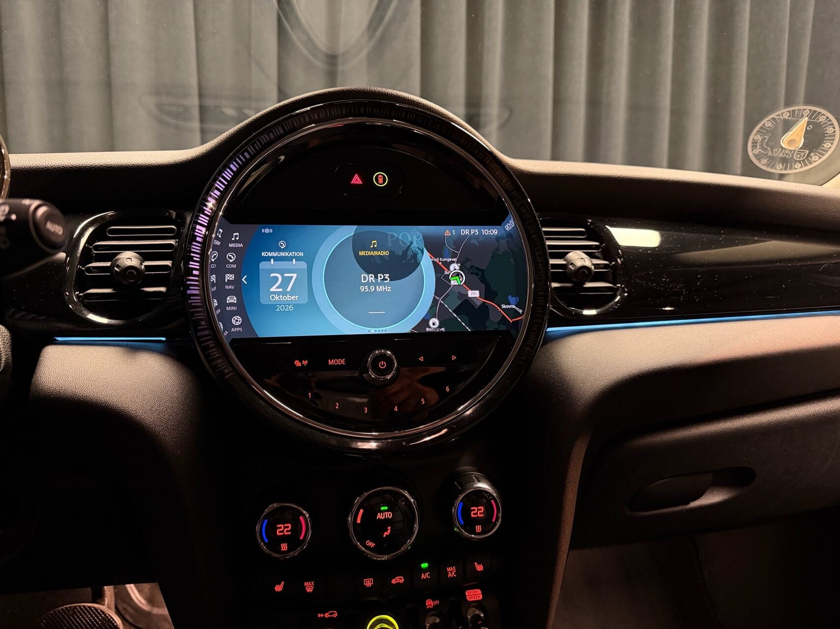 Grøn Mini Cooper fra 2023