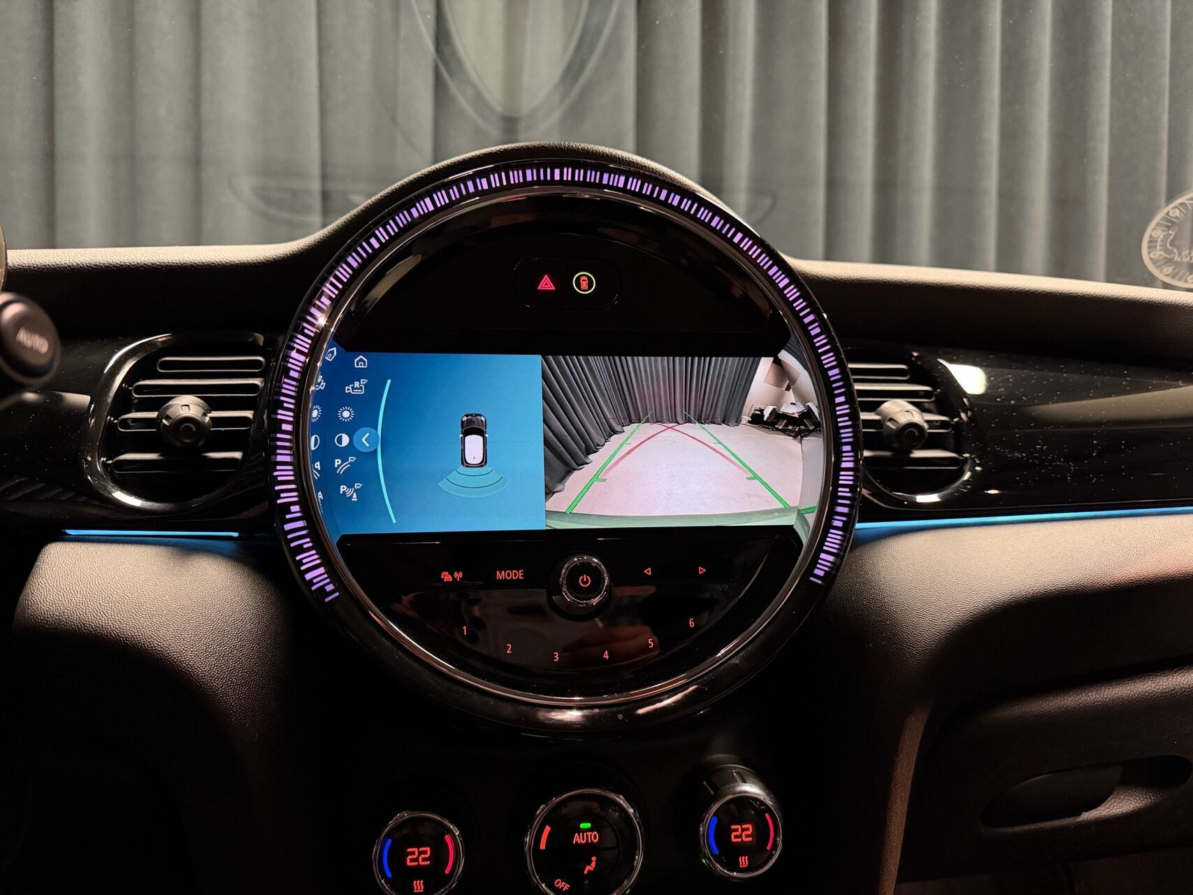 Grøn Mini Cooper fra 2023