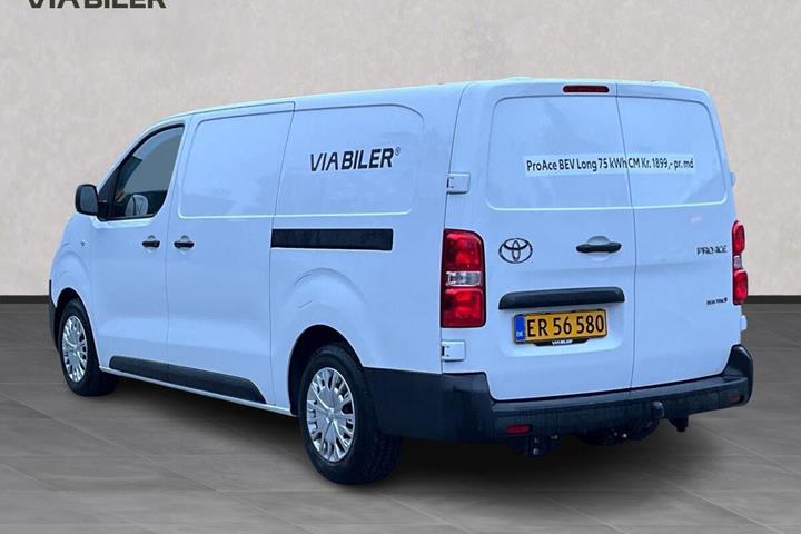 Hvid Toyota Proace Electric fra 2026