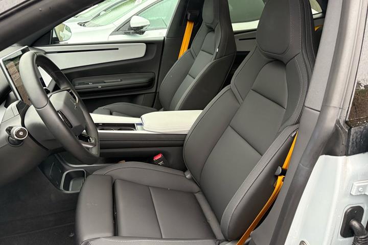undefined Polestar 4 fra 2026