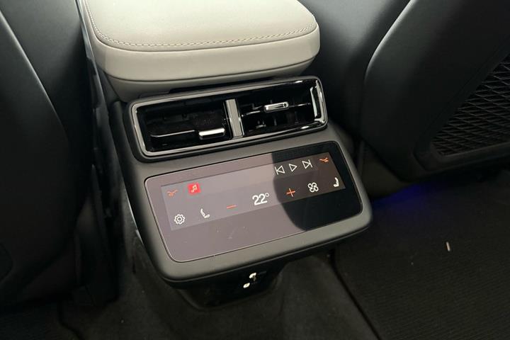 undefined Polestar 4 fra 2026