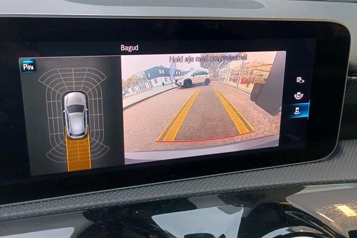 Grå Mercedes A200 fra 2019