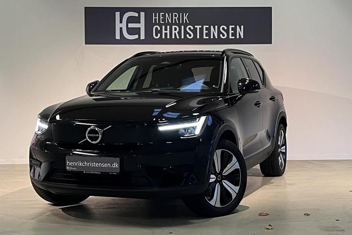 Sort Volvo XC40 fra 2023