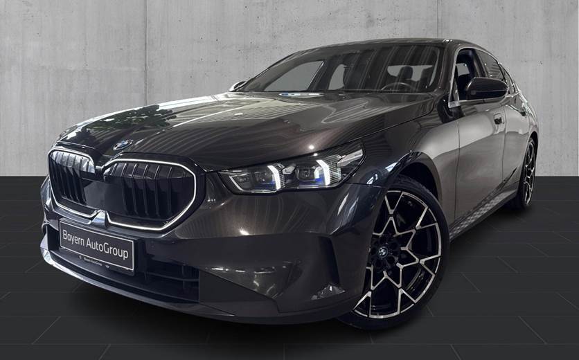 BMW i5 eDrive40 Sport Line