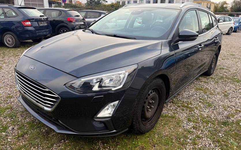Ford Focus 1,0 EcoBoost mHEV Titanium stc.