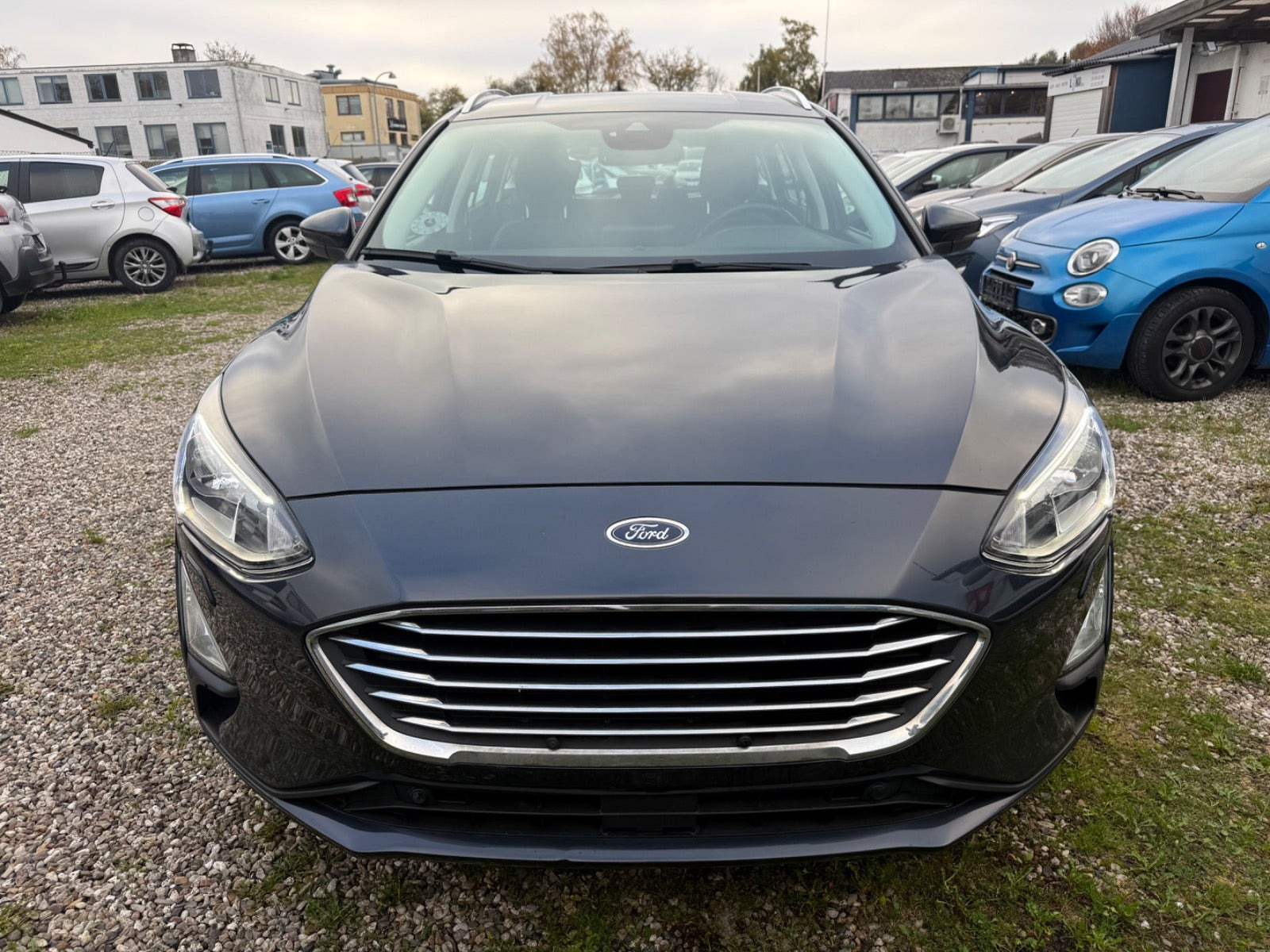 Grå Ford Focus fra 2021