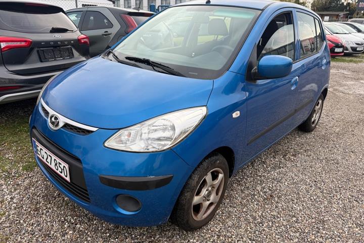 Blå Hyundai i10 fra 2009