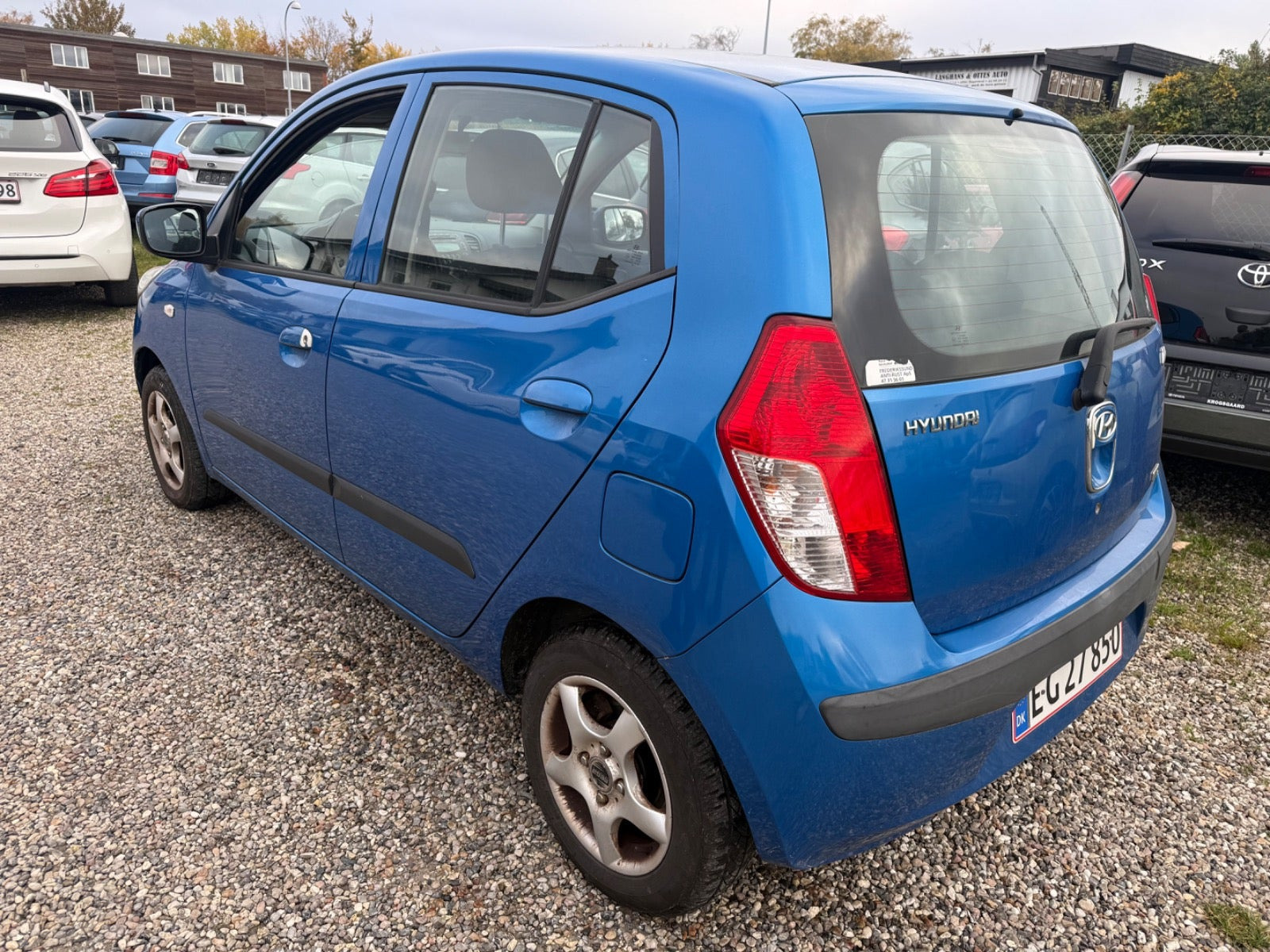 Blå Hyundai i10 fra 2009