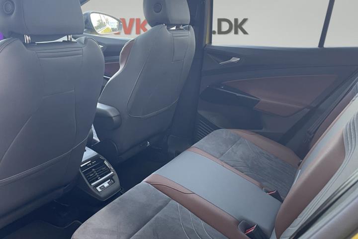 Gul VW ID.4 fra 2021