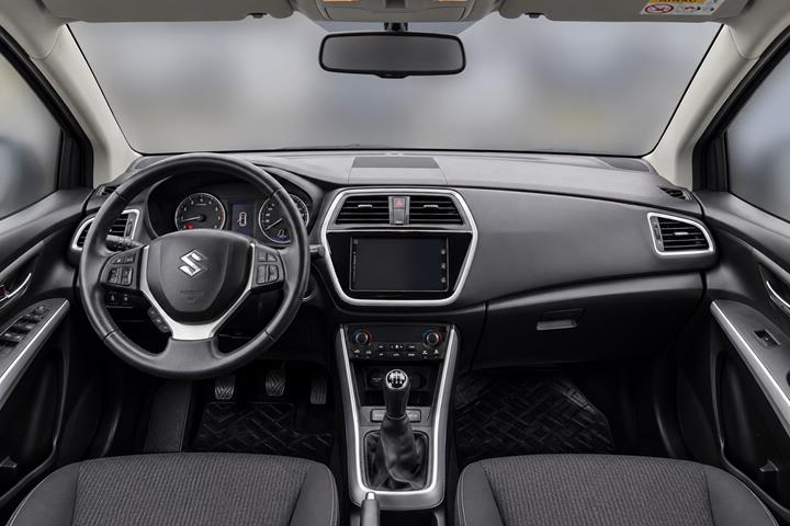 undefined Suzuki S-Cross fra 2016