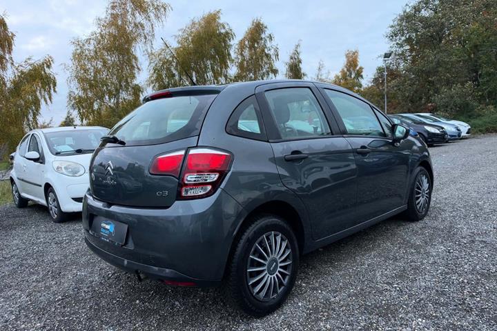 Grå Citroën C3 fra 2014