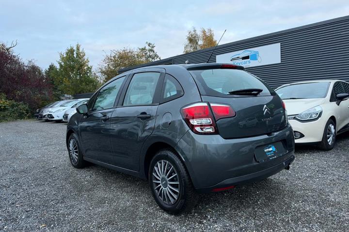 Grå Citroën C3 fra 2014