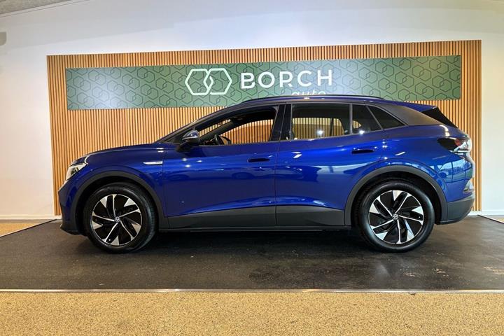 Blå VW ID.4 fra 2023