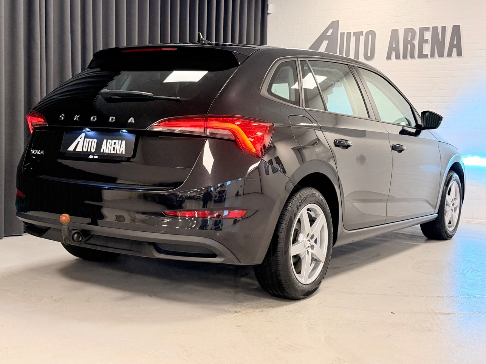Sort Skoda Scala fra 2019