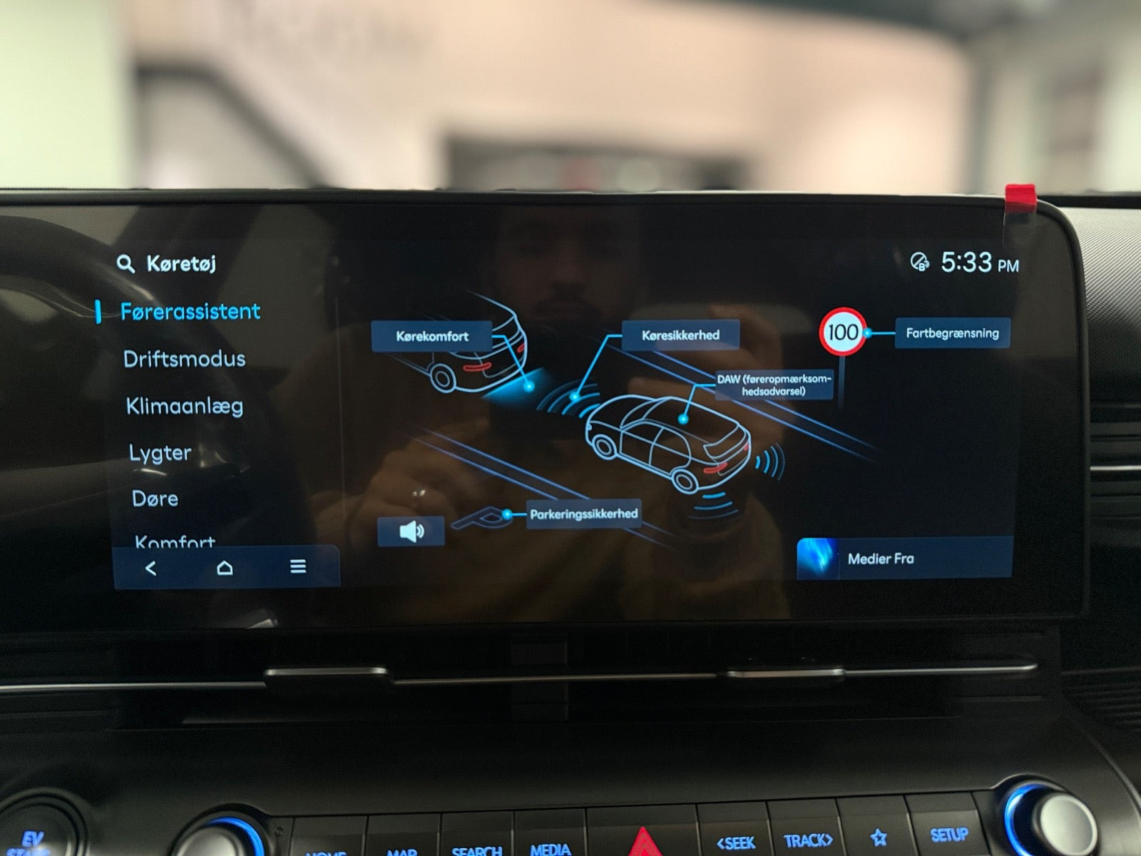 Grå Hyundai Kona fra 2027