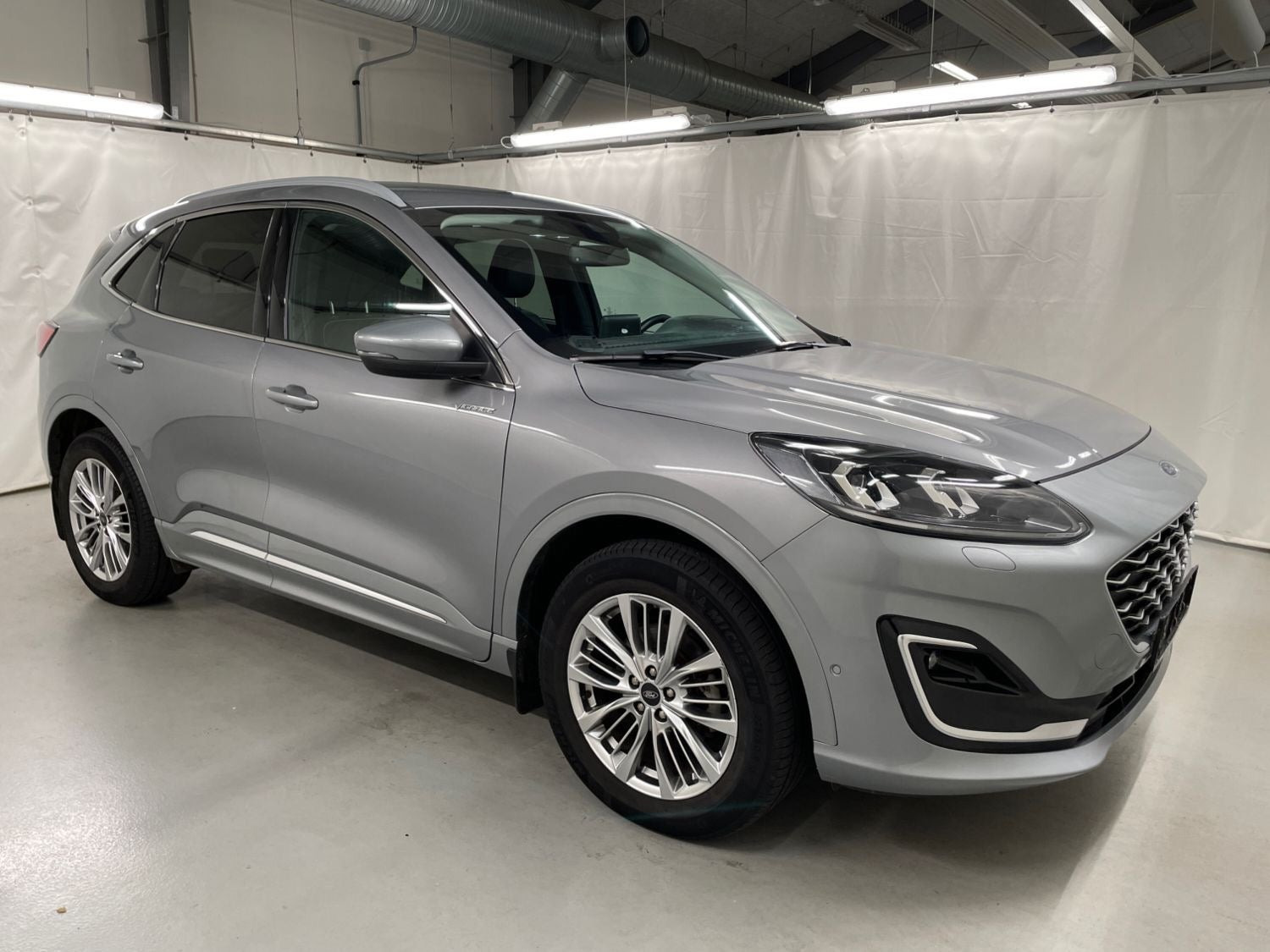 Ford Kuga 2,5 PHEV Vignale CVT