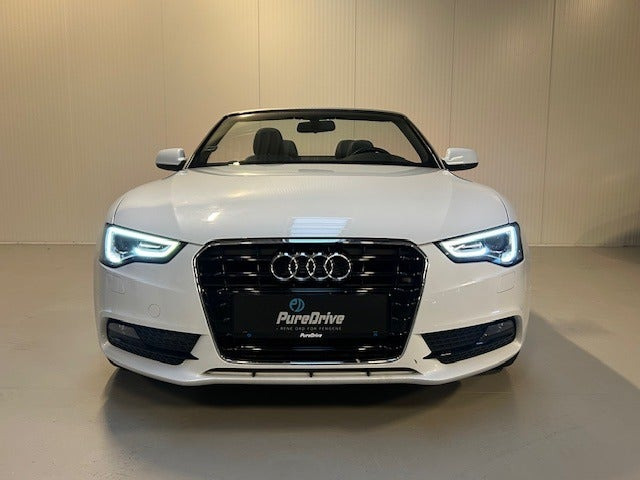 Hvid Audi A5 fra 2013