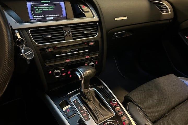 Hvid Audi A5 fra 2013