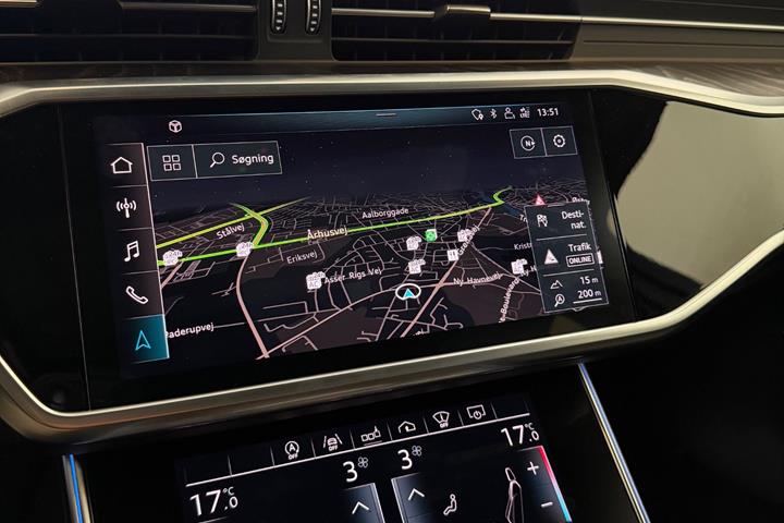Grå Audi A6 fra 2018