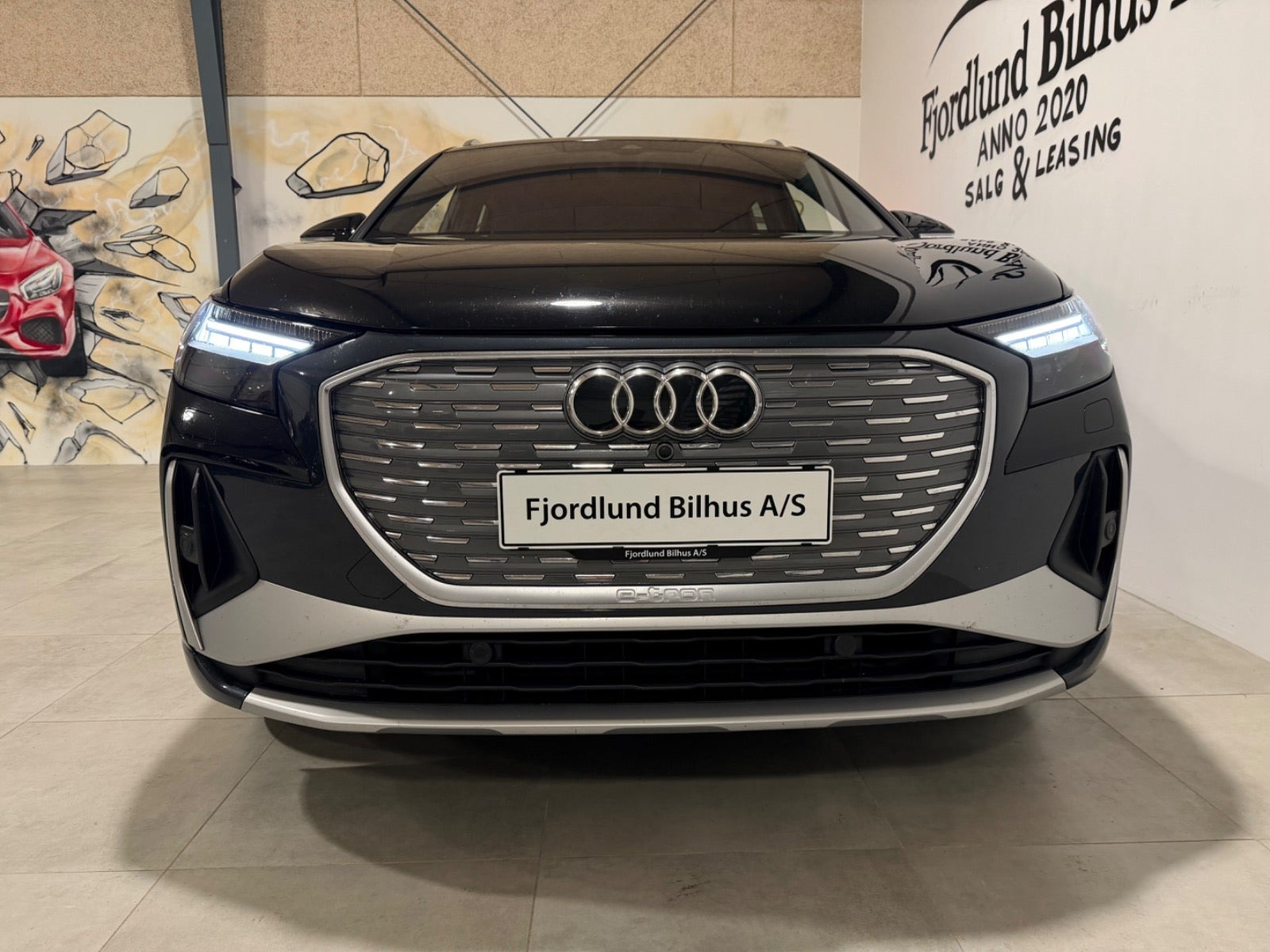 Sort Audi Q4 e-tron fra 2022