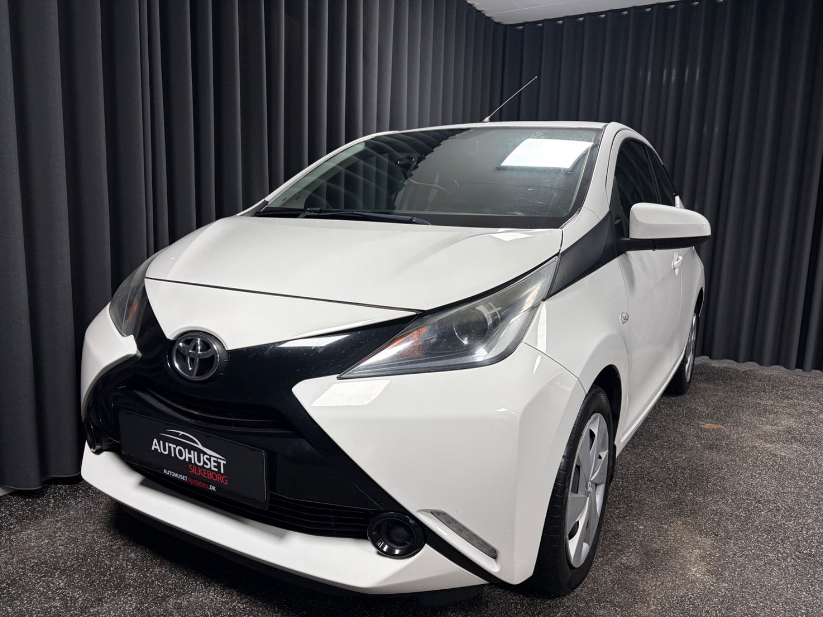Toyota Aygo 1,0 VVT-i x
