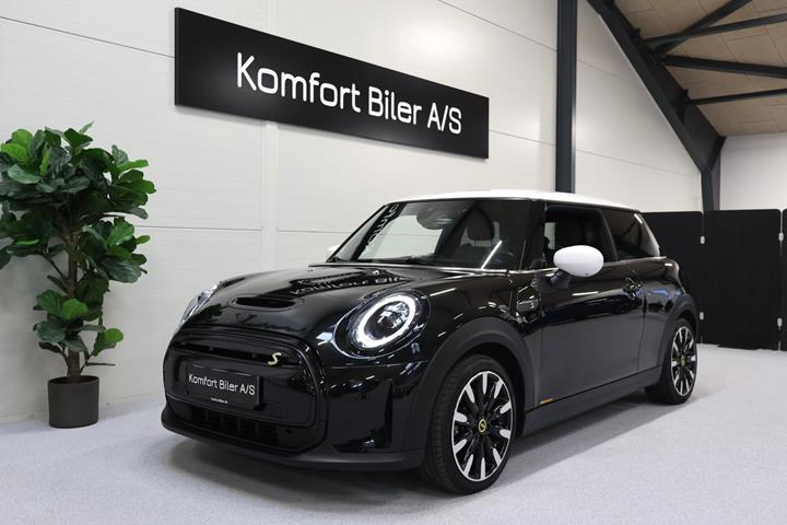 Sort Mini Cooper SE fra 2022