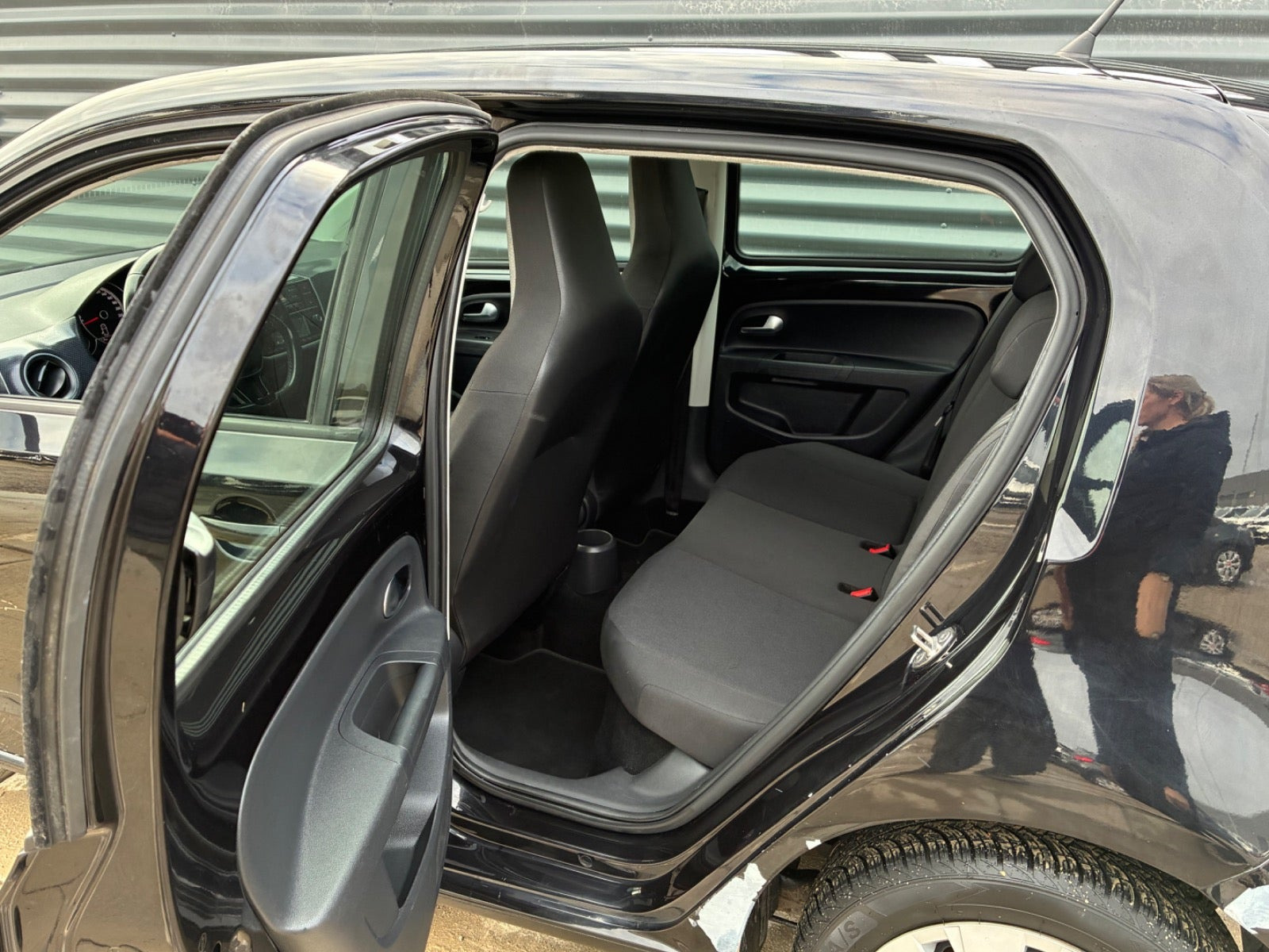 Sort VW UP! fra 2019