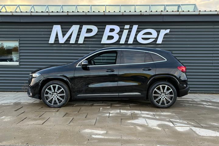 Sort Mercedes EQA250+ fra 2024