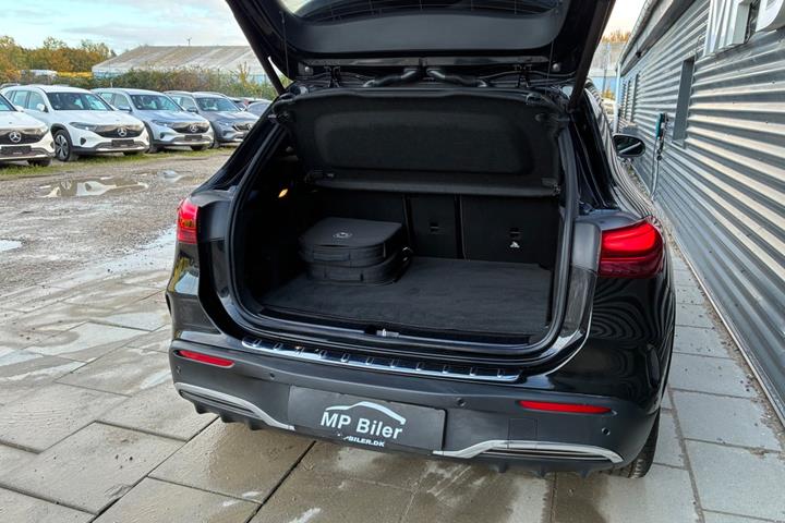 Sort Mercedes EQA250+ fra 2024