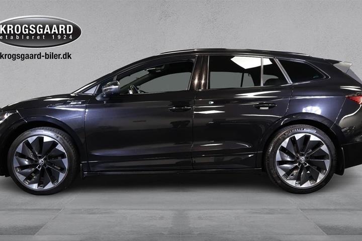 Sort Skoda Enyaq fra 2022