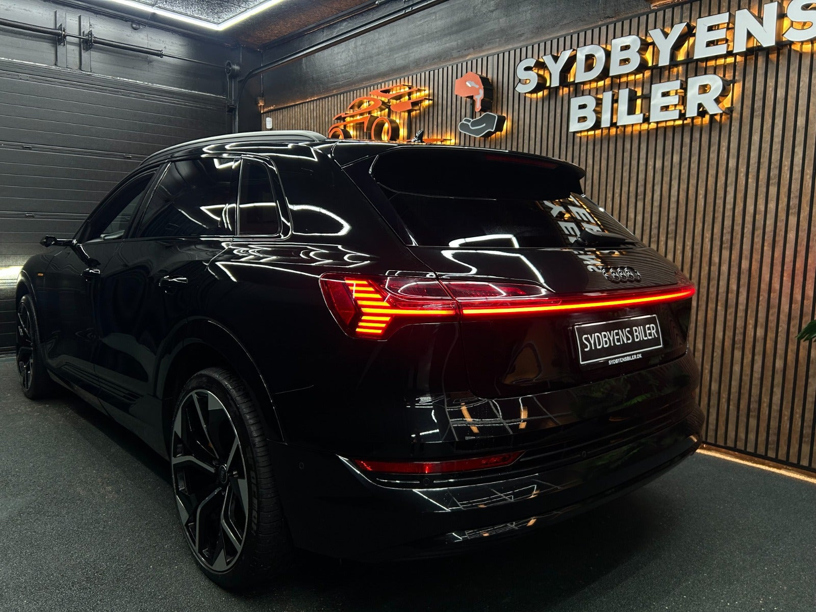 undefined Audi e-tron fra 2020