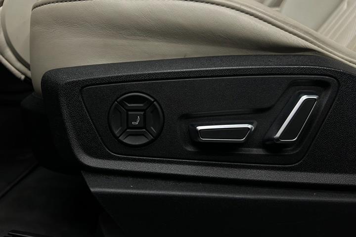 undefined Audi e-tron fra 2020