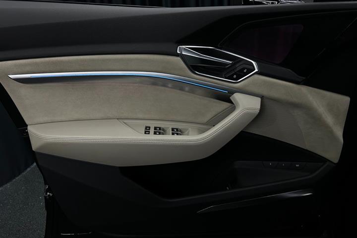 undefined Audi e-tron fra 2020