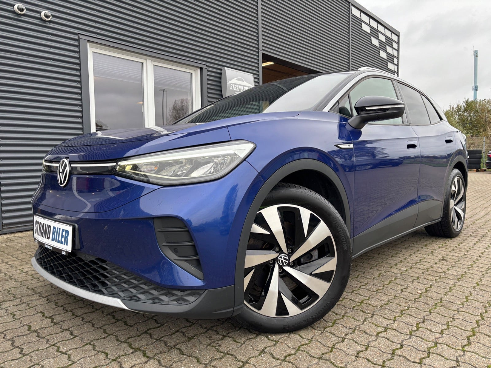 Blå VW ID.4 fra 2021