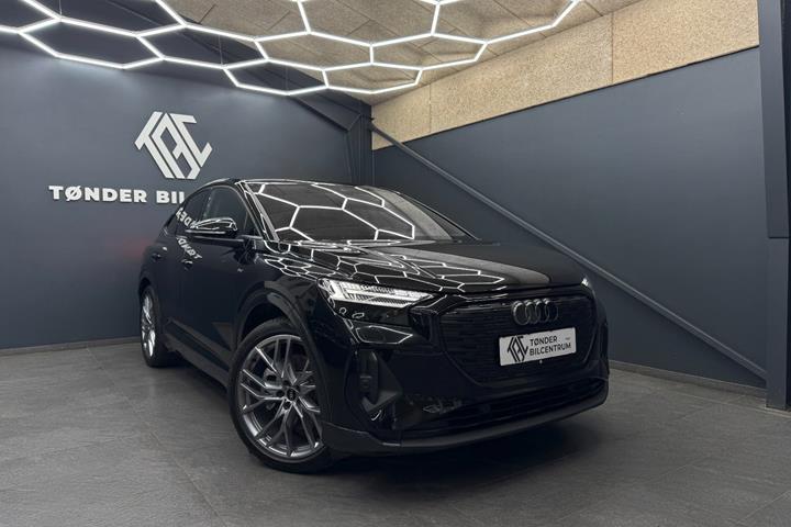 Sort Audi Q4 e-tron fra 2024