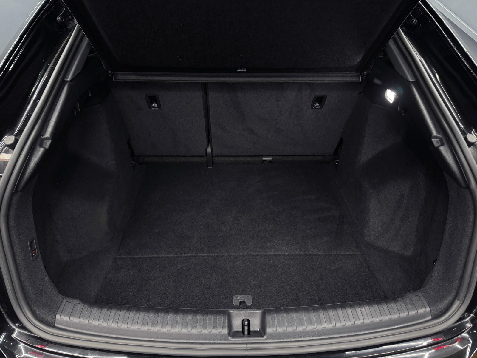 Sort Audi Q4 e-tron fra 2024