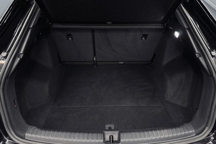 Sort Audi Q4 e-tron fra 2024