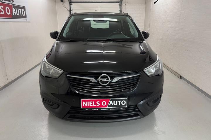 Sort Opel Crossland X fra 2020