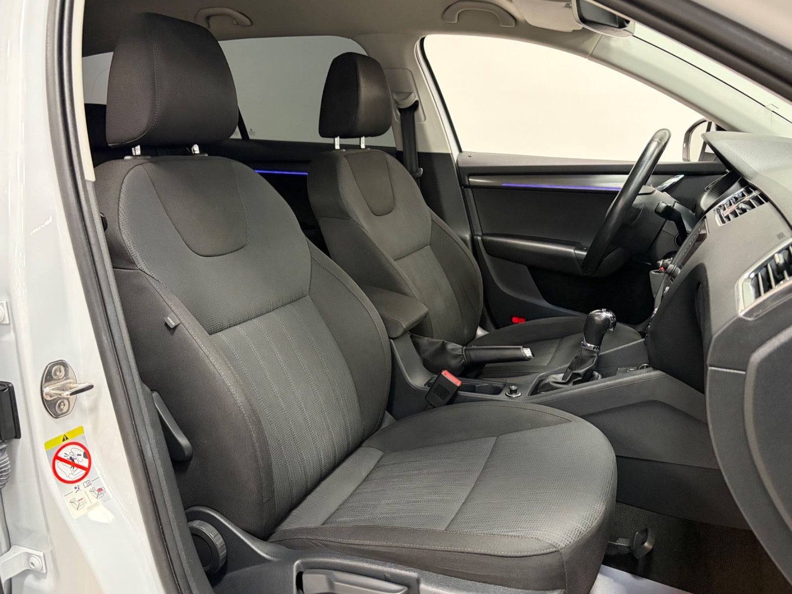 Hvid Skoda Octavia fra 2020